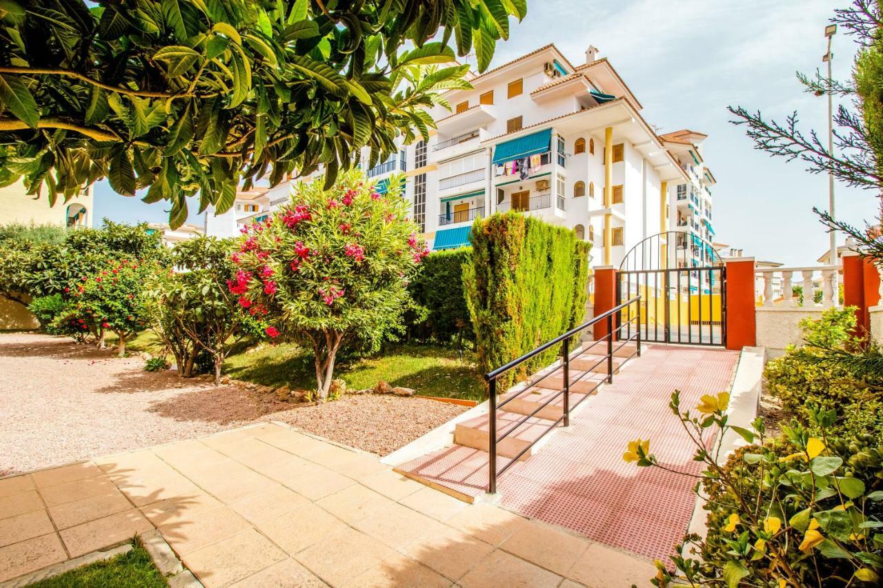Apartament Anna La Mata  Luaran gambar